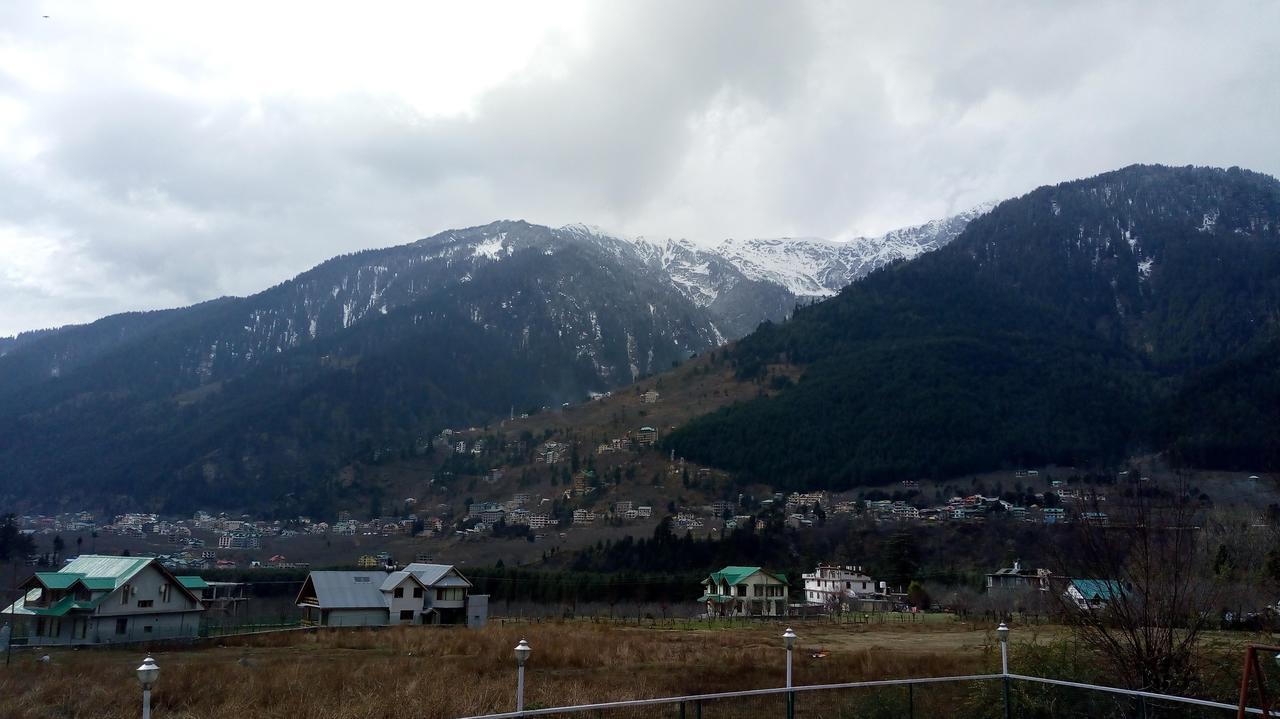 Hotel Mountain Inn 마날리 객실 사진